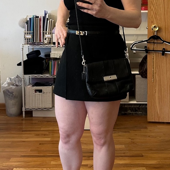 Coach Legacy Leather Crossbody Bag – Black - Picture 4 of 9